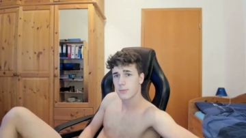 Justanormaldick69  09-12-2021 video assplay